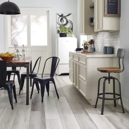 Vinyl | Messina's Flooring